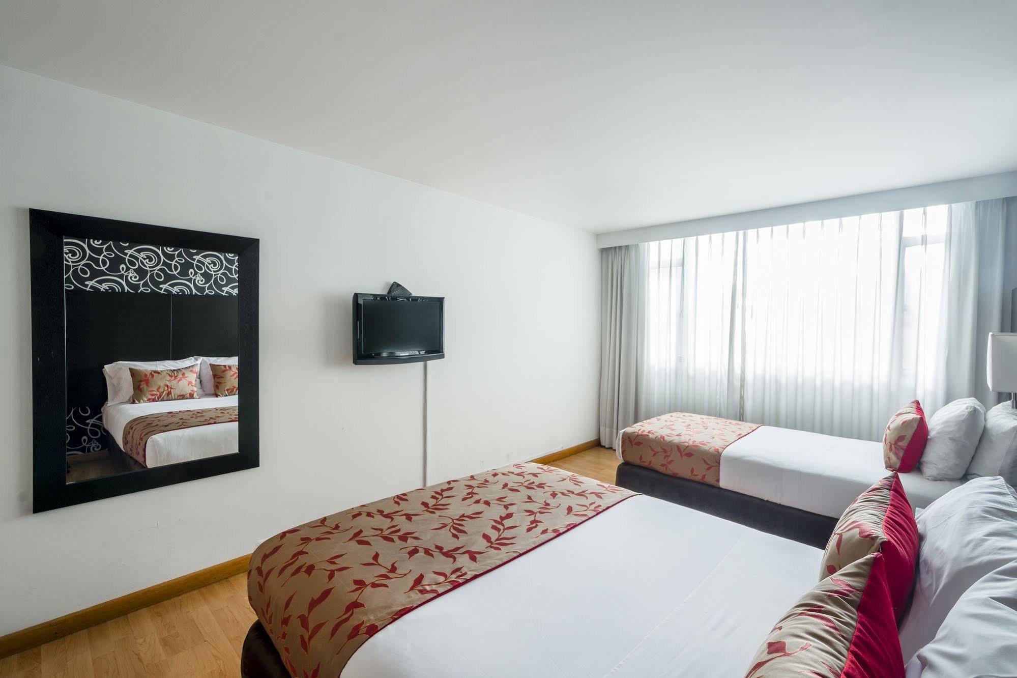 Hotel L'Etoile Javeriana Μπογκοτά Εξωτερικό φωτογραφία